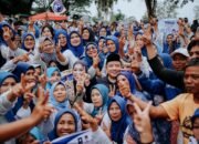 Dapat Nomor 2, Paslon Emiko – Irwan Afriadi Disambut Ribuan Warga