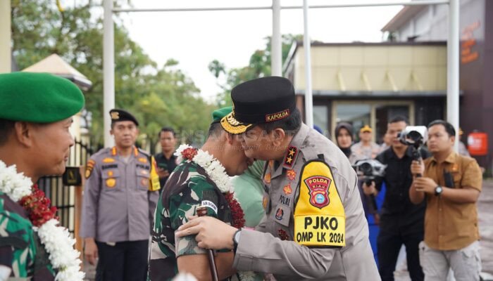 Kapolda Riau Gelar Penyambutan dan Pelepasan Danrem 031/Wirabima
