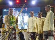 Festival Kironggo,” Penyerahan Tongkat Kekuasaan Tunggul Wulung dari Keluarga Kironggo Kepada Pj. Bupati Bondowoso