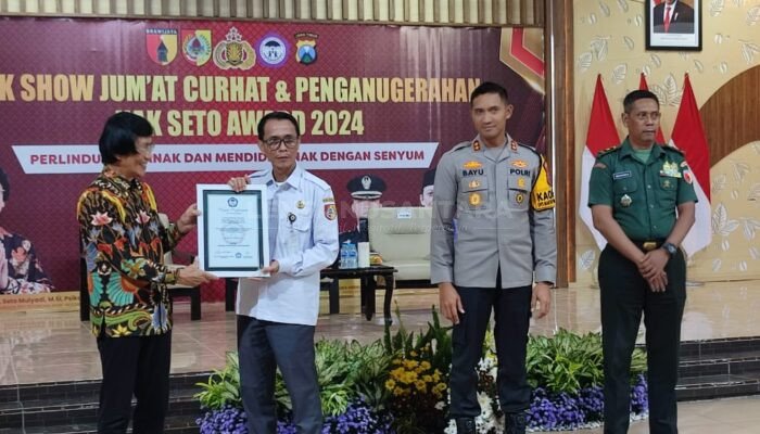 Pjs Bupati Jember Terima Penganugerahan Kak Seto Award 2024, Menuju Kabupaten Layak Anak