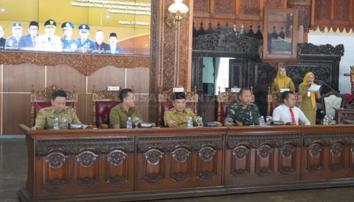 Pj Bupati Minta Petinggi se-Kabupaten Jepara Netral dalam Pilkada dan Tertib Selenggarakan Pemerintahan Desa