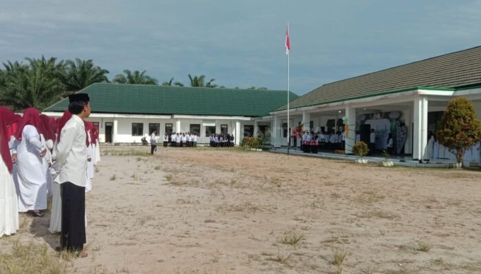 Ponpes Enterpreneur Dar Al Raudhah Selenggarakan Peringatan Hari Santri Nasional 2024