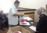 DJP Jawa Timur II Serahkan Tersangka Kasus Pajak Rp. 2,5 Miliar ke Kejaksaan Negeri Sidoarjo