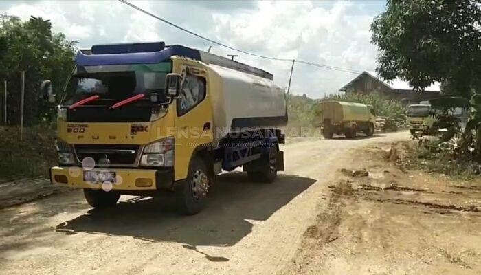 Warga Desa Sebulu Ilir Resah, PT MKH Angkut CPO Mengunakan Jalan Umum