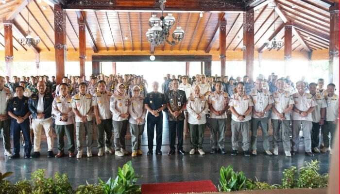 Sosialisasi BKC, PJ Bupati Banjarnegara: Satpol PP Punya Peran Penting Dalam Pemberantasan Barang Kena Cukai Ilegal