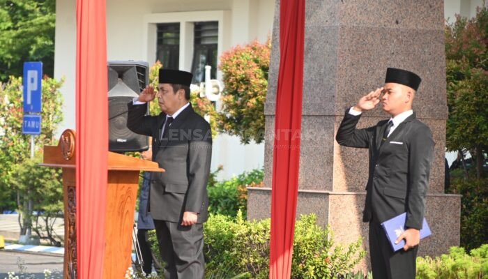 Pemkab Madiun Gelar Upacara Peringatan Hari Sumpah Pemuda ke-96: Semangat Pemuda Menuju Indonesia Emas 2045