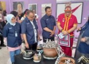 Andree Algamar Sebut Pameran Seni Internasional UNP Dorong Kreativitas dan Inovasi