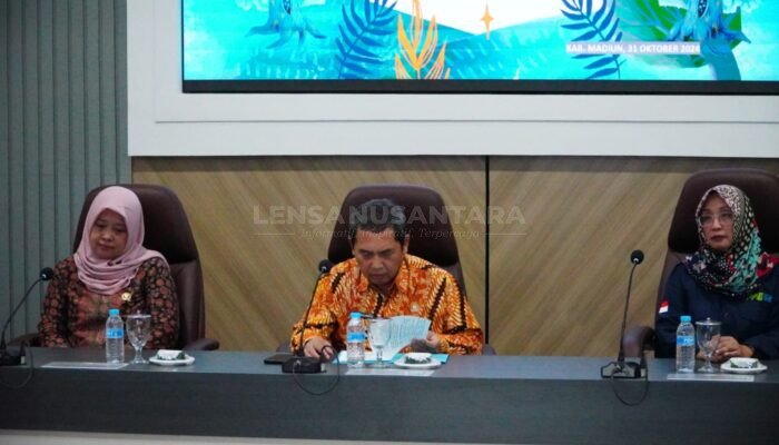 Pj Bupati Madiun Hadiri FGD Terkait Studi Kelayakan Relokasi TPA Kaliabu