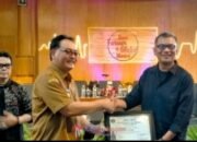 Buka Bimtek Seniman,, Pjs Bupati Blitar Jumadi Dorong Seniman Terus Lestarikan Seni dan Budaya Daerah.