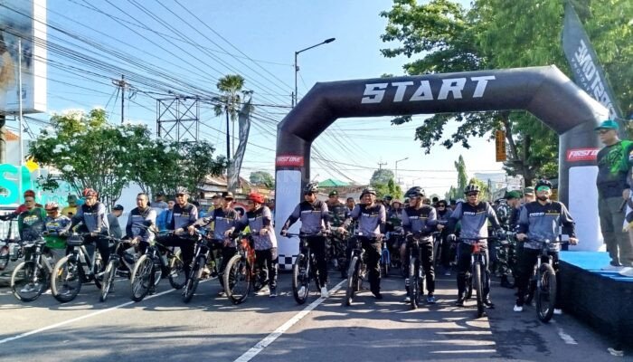 Pjs Bupati Lepas Fun Bike Prima HUT TNI ke-79 di Kodim 0824/Jember
