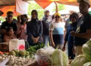 Blusukan di Pasar CBD Morotai, Aliong Mus Menyapa dan Berdialog dengan Warga Pedagang