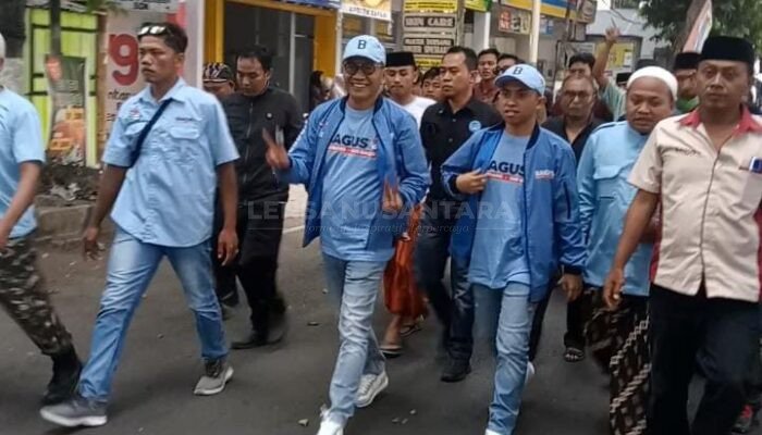 Debat Kedua Pilbup Bondowoso, Paslon Bagus Kenakan Kaos dan Jaket Produk Lokal