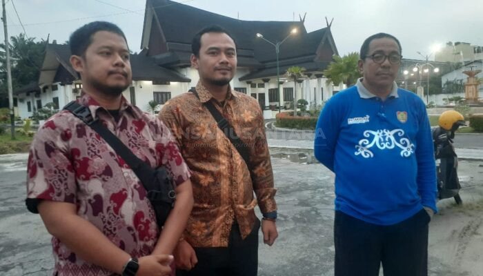 Usai PLN Lakukan Pemblokiran Listrik, Tiga Lurah Rapat Bersama Pj Bupati Kobar