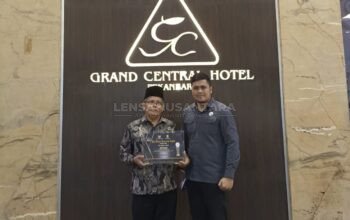 Kepala SMAN 1 Dumai