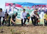 Sinergi Polri dan Pemkab Madiun Dukung Ketahanan Pangan Lewat Penanaman Jagung di Kawasan Hutan Desa