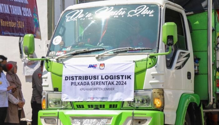 Pjs Bupati Jember Lepas Armada Distribusi Logistik Pilkada 2024