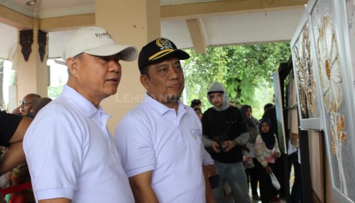 Karya Lukis Penyandang Disabilitas Menarik Perhatian Pejabat Banjarnegara