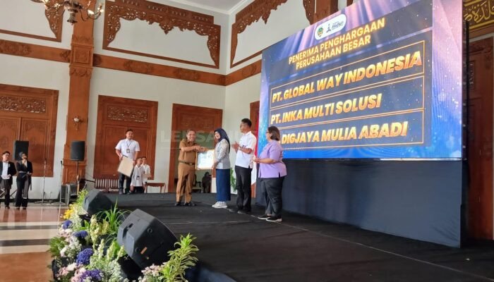 Pemkab Gelar Penghargaan Hubungan Industrial Kabupaten Madiun 2024, Dorong Pertumbuhan Ekonomi Inklusif