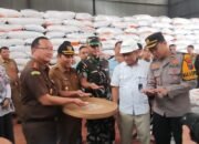 Monitoring Inflasi Jelang Nataru, Pj Bupati Madiun Pastikan Ketersediaan Bahan Pangan Aman
