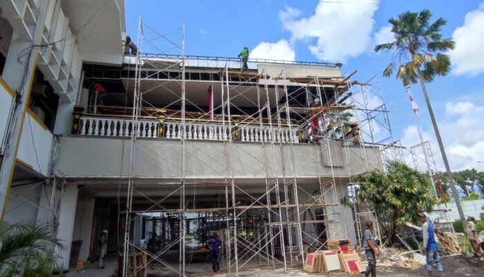 Proyek Rehabilitasi Kantor Pemkab Jember Senilai Satu Miliar Lebih Terancam Molor