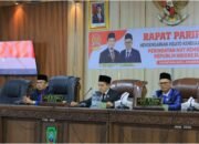 Ketua DPRD Nelfri Asfandi Pimpin Sidang Paripurna Peringatan HUT RI ke – 79