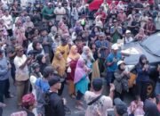 Buntut Jalan Rusak Warga Geruduk Pendopo Bupati Jember, Dump Truk Kapasitas Tonase 15 Ton