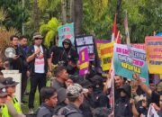 Laskar Jahanam Jember Tuntut Copot Kepala BRI Bondowoso dan Oknum Menteri KUR Unit BRI Maesan