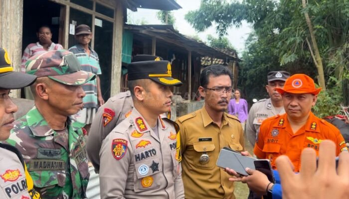 Tanggap Bencana, Polres Bondowoso bersama BPBD Berikan Bantuan