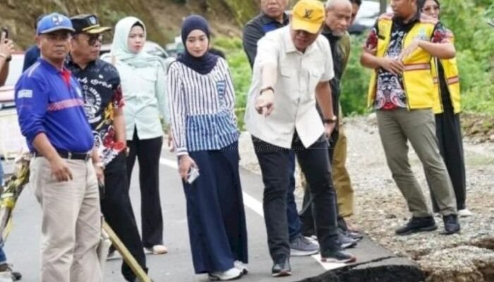 Komisi D DPRD Sulsel Pantau Perbaikan Jalan Pekkae-Takkalalla dan Optimalkan Pelabuhan Maccini Baji