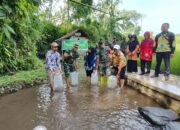Kasdim 0822 Bondowoso Pimpin Tebar 8.800 Bibit Ikan Nila, Warga Desa Trotosari Panen Manfaat!