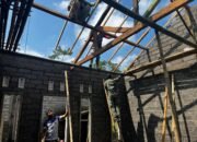 Puluhan Tahun Tidur di Tanah, Rumah Pak Marwah Dibedah TMMD 123 Bondowoso! Kini Punya Hunian Layak