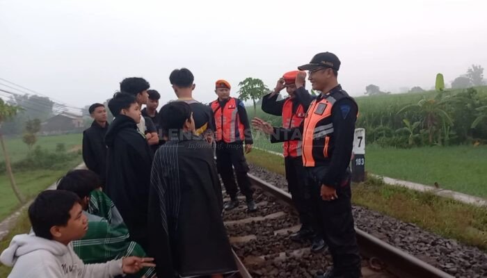 Jangan Taruh Nyawa di Rel! KAI Ingatkan Bahaya Ngabuburit di Jalur KA