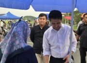 Berburu Takjil di CFD Madiun, Emil Dardak Didampingi Pengusaha Muda Siroojul Kahfi