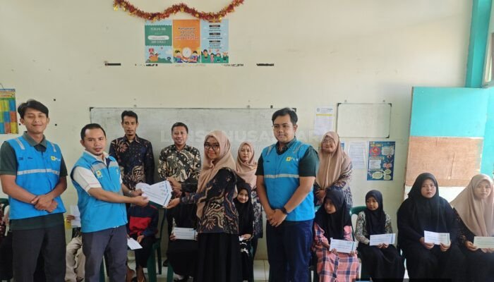 Ramadhan 1446 H, PLN UP3 Madura Santuni Anak Yatim di Yayasan Al Mukmin Islamic School Sampang