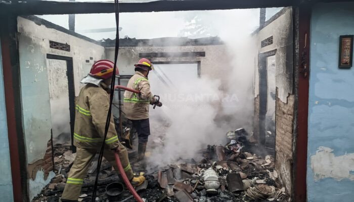 Satu Rumah di Madiun Ludes Dilalap Si Jago Merah