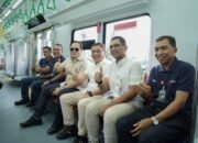 Wamen BUMN Tinjau Uji Coba KRL Produksi INKA di Lintas Yogyakarta