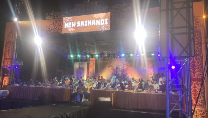 Bupati Harno Ajak Masyarakat Rembang untuk Menikmati Pagelaran Thong-Thong Lek dengan Tertib dan Aman