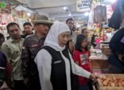 Gubernur Khofifah Tinjau Pasar Pangan Murah di Pasar Besar Kota Madiun, Pastikan Harga Stabil Jelang Idul Fitri