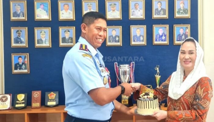 Bupati Natuna dan Forkopimda Berikan Kejutan di Hari Istimewa Lanud RSA