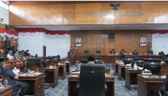 DPRD Mengelar Rapat Paripurna Penyampaian LKPJ Pemda Kaur Tahun Anggaran 2024