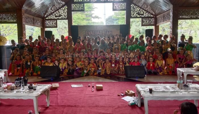 Sanggar Seni Campaka Linggar Evaluasi Kinerja dan Raih Prestasi Internasional