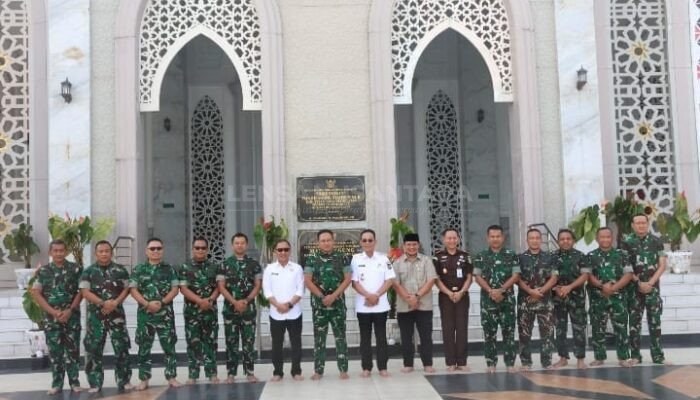 Bupati Tapsel Sambut Pangdam I/BB Dalam Rangka Kunker ke Wilayah Korem 023/Kawal Samudera