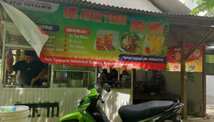 Wajib Dicoba, Mie Ayam Turus Harga 8.000 di Rembang Ludes Hanya Hitungan Jam