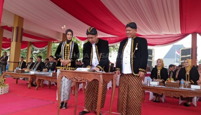 Hardiknas, Pemkab Madiun Resmi Luncurkan Kurikulum Insersi Pencak Silat