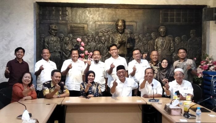 SMSI Jatim Bertandang ke Unitomo: Prof Siti Marwiyah Tergerak Bangun Pusat Studi Media Massa