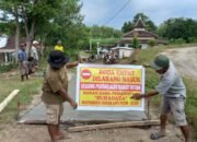 Warga Kladi Cermee Bondowoso Urunan Perbaiki Jalan Rusak, Pemerintah Diharap Turun Tangan