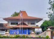 Selama Maret Hingga Juni 2025, DPUTARU Rembang Perbaikan 18 Ruas Jalan