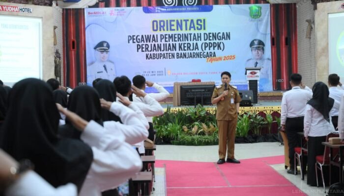 ‎Beri Materi Pada Orientasi, Wabup Banjarnegara Ajak PPPK Bisa Menjadi Pelayan Teladan Baik