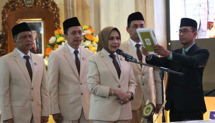 Pemimpin Visioner: Siti Marwiyah Pertegas Komitmen Majukan Unitomo