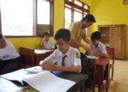 MK Putuskan Sekolah SD-SMP Gratis, Fraksi DNS Dorong Pemkab Situbondo Siapkan Bantuan Operasional